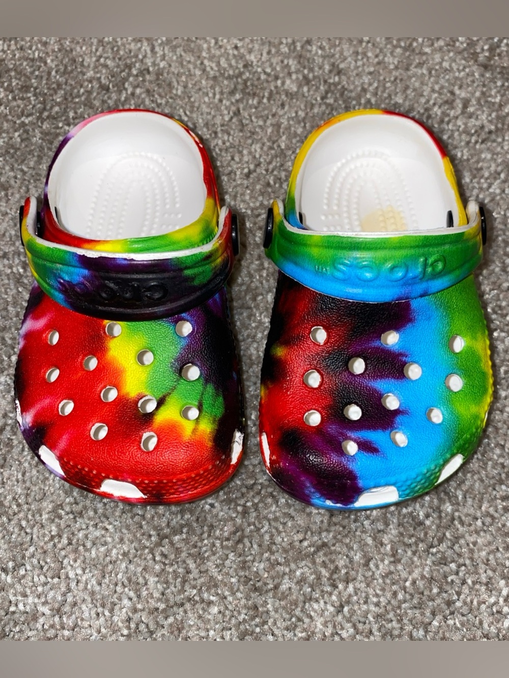 Crocs Rainbow Tie-Dye Littles Clog Sandal Slip-On Multicolor Size 2/3 Summer